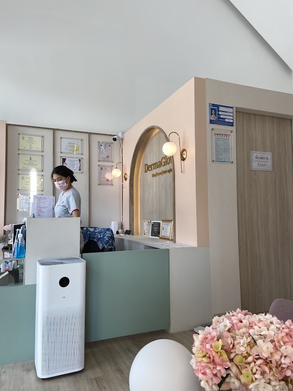 DermaGlow Clinic Bangkok