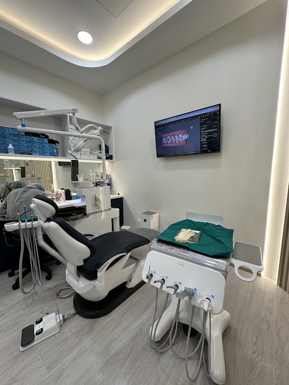 Smile Crafters Dental Clinic -