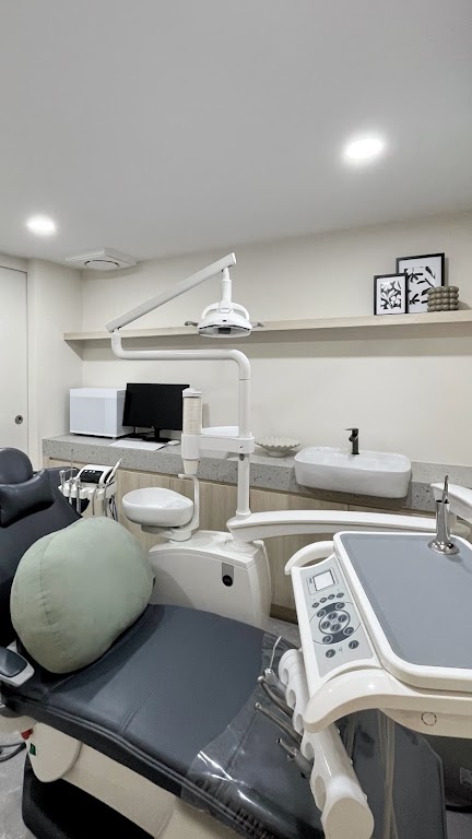 Maison dental clinic -