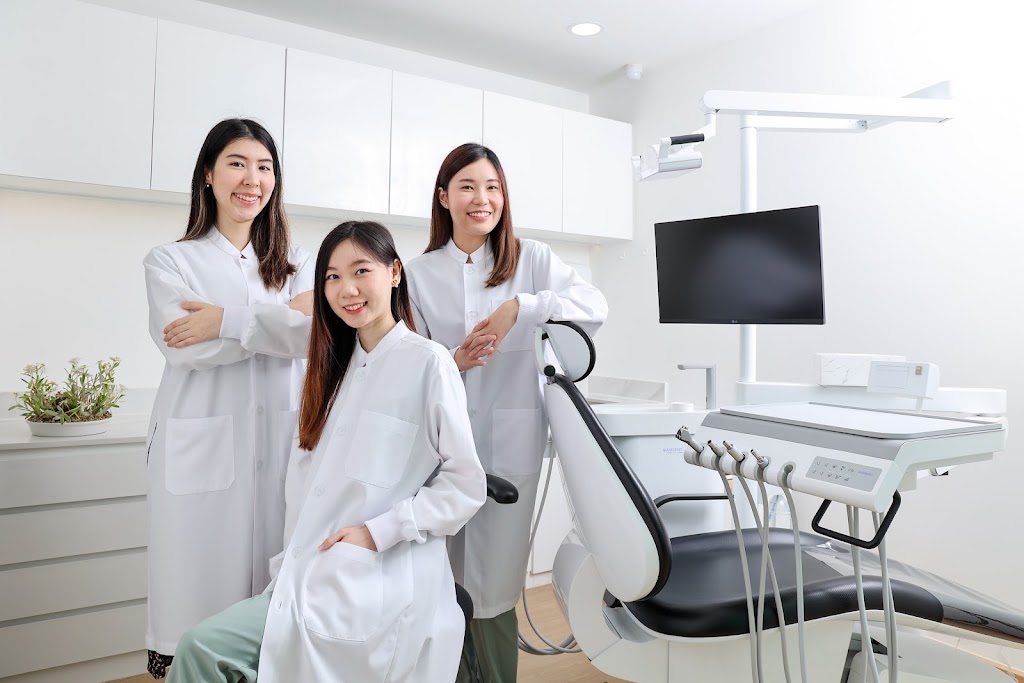 Edelweiss Dental House Sukhumvit 15 branch